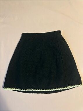 Black A-Line Mini Skirt with Contrast Trim
